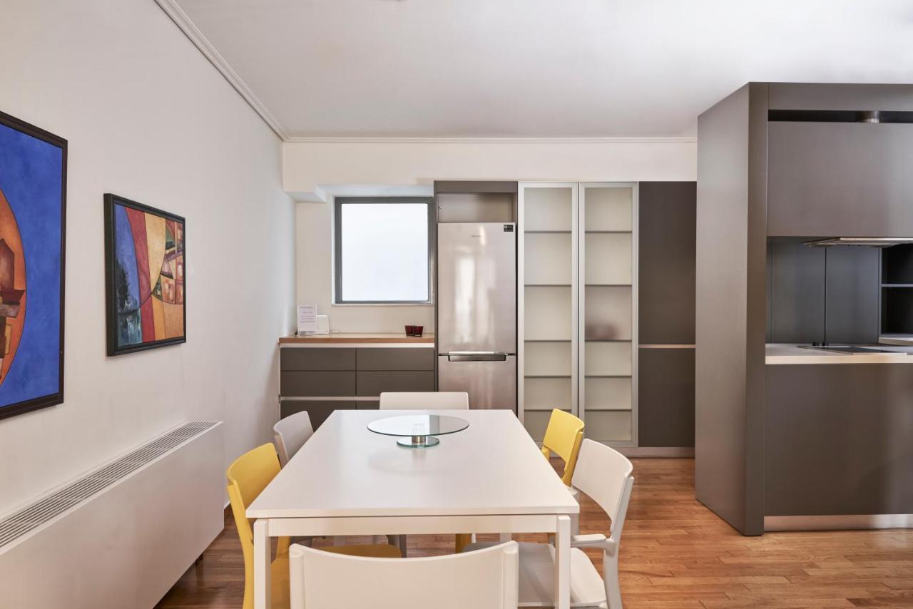 Contemporary & Comfy Apt Next To Acropolis Museum Ateny Zewnętrze zdjęcie